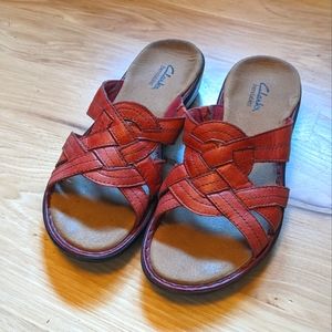 Burnt Orange/Red 🧡 Clark's Braided Leather Slide Sandals Size 7 - Like New